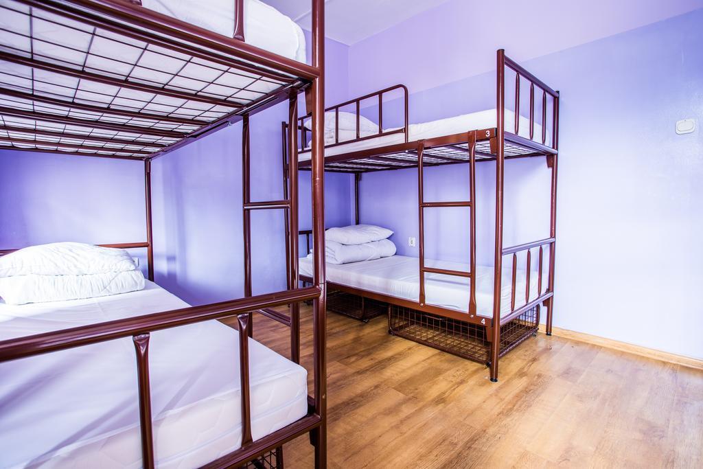 Pink Panther'S Hostel Krasków Δωμάτιο φωτογραφία