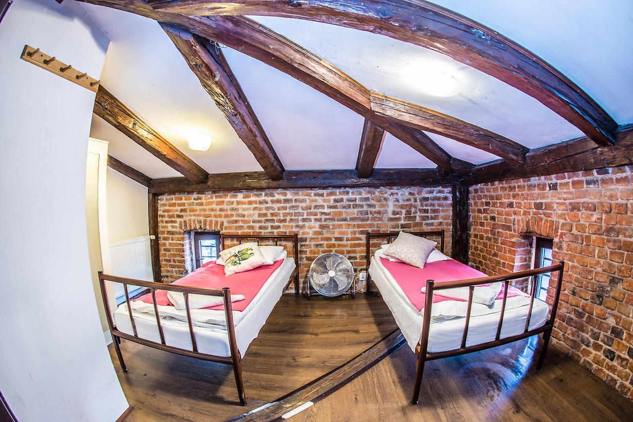 Pink Panther'S Hostel Krasków Εξωτερικό φωτογραφία