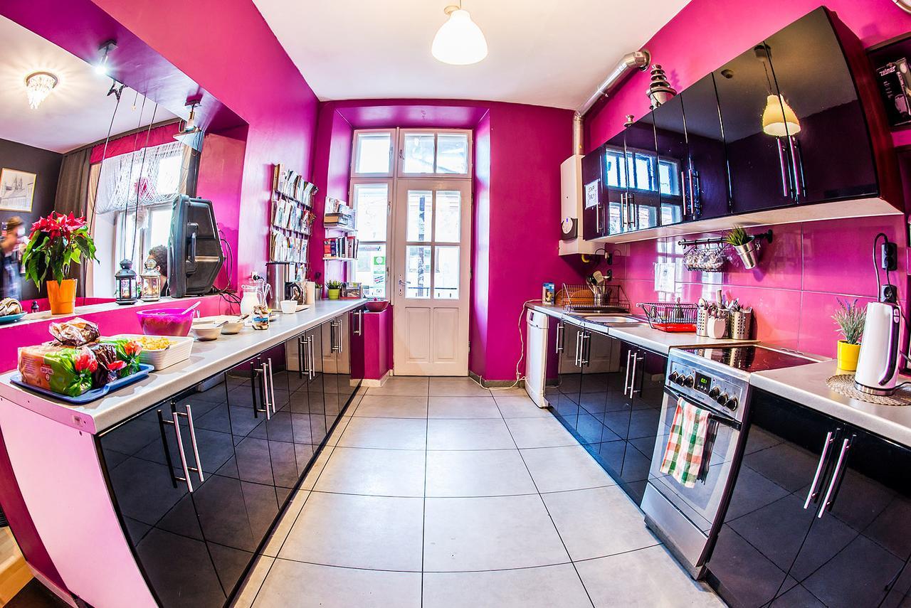 Pink Panther'S Hostel Krasków Εξωτερικό φωτογραφία
