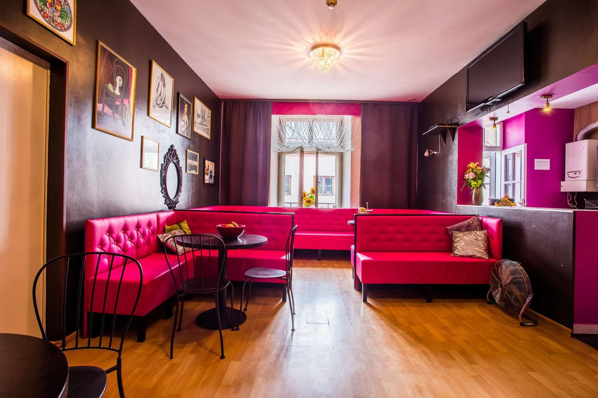 Pink Panther'S Hostel Krasków Εξωτερικό φωτογραφία